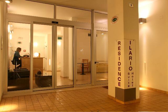 Residence Ilario Suite Hotel ริชโชเน ภายนอก รูปภาพ